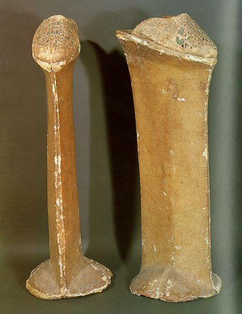 sixpenceee:  A chopine is a type of women’s platform shoe that was popular in the