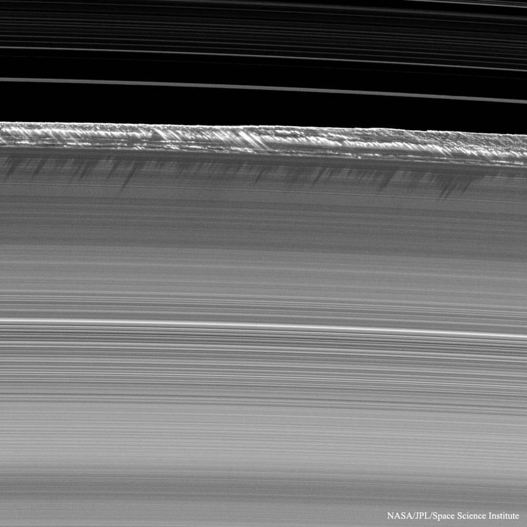 Propeller Shadows on Saturn&rsquo;s Rings #nasa #apod #jpl #caltech #saturn #rings