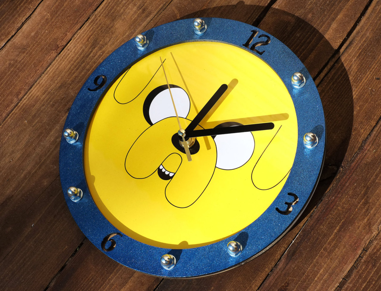 sosuperawesome:  Clocks by woodandroot on Etsy• So Super Awesome is also on Facebook,