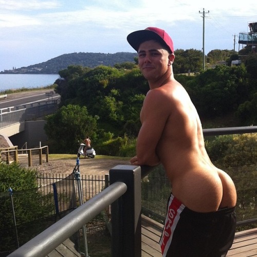 Men's Butts and Ass