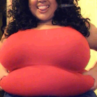 curvy-caro:  I’m fat fat  