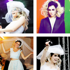 marinashappy:    ♡ happy anniversary, electra heart ♡  A P R I L  2 7 ,  2 0 1 2