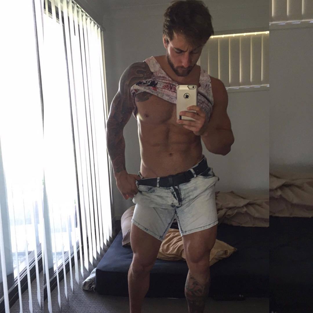 lumbrjax:  Instagram user @jacksonjohnsonfitness http://ift.tt/1IBstpk