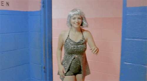 maslaner:My favourite music videos (4/?)Angel Olsen - Shut Up Kiss Me (2016)