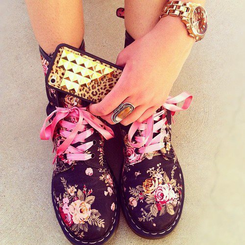pinkie-roses:  rosy