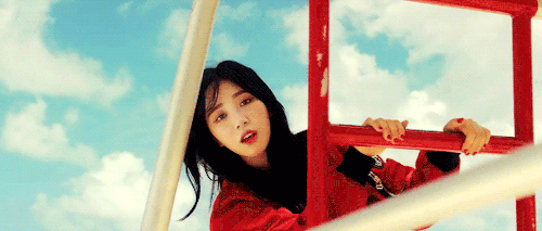 yunaring:  lifeguard buddies ‘93 line.