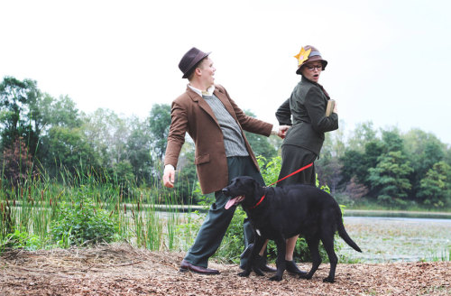 mydollyaviana:boredpanda:Couple Recreates ‘101 Dalmatians’ Intro For Their Engagement PhotoshootOmg 