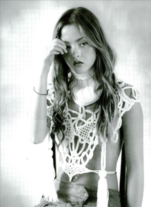 the-original-supermodels:Guide - Vogue Italia (2002)Devon Aoki by Christophe Kutner