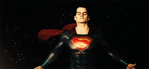 dcvertigodaily:  Superman’s powers rely on his cells’ ability to absorb and metabolize solar energy from yellow stars like Earth’s sun or a blue star.  