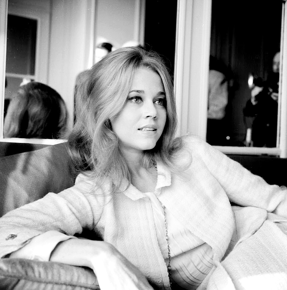 wehadfacesthen:Jane Fonda, 1963 - Tumblr Pics