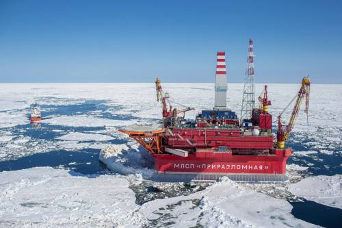 Oil in the Arctic – Who dares, wins.With an increasing demand for oil and decreasing sea ice, the Ar
