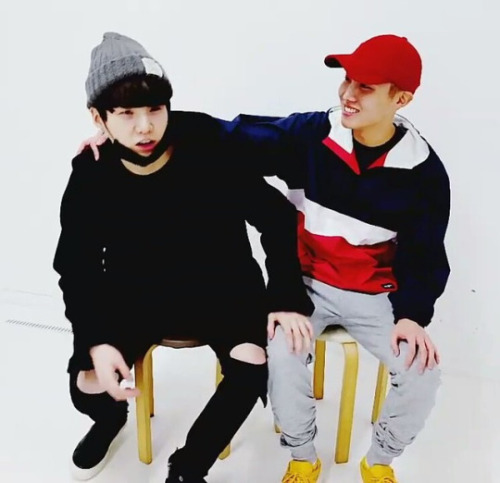 hayoomin: What you should need to know: Yoongi needs Hoseok`s thighs very fucking much.