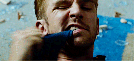 cirunia:Dan Stevens Appreciation Week ↠ Day 1: Favorite Movie Role ↳ “David” in The Guest (2014) dir