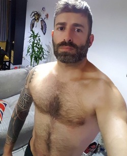 beardburnme:  danielmachado34 Instagram