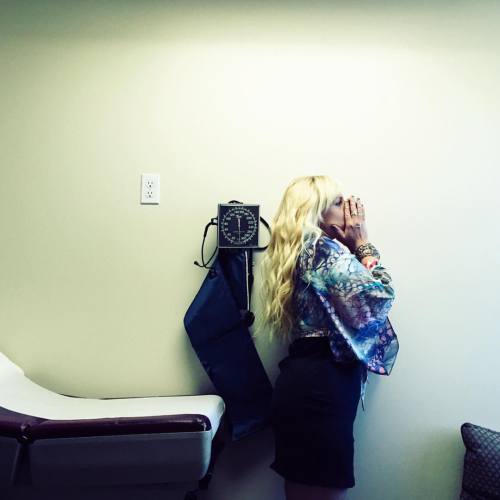 karolynprg:OMG MRIs tomorrow #HospitalGlam