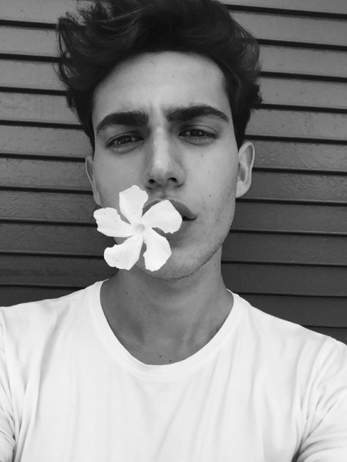 markoandreleon:  “Today mood”