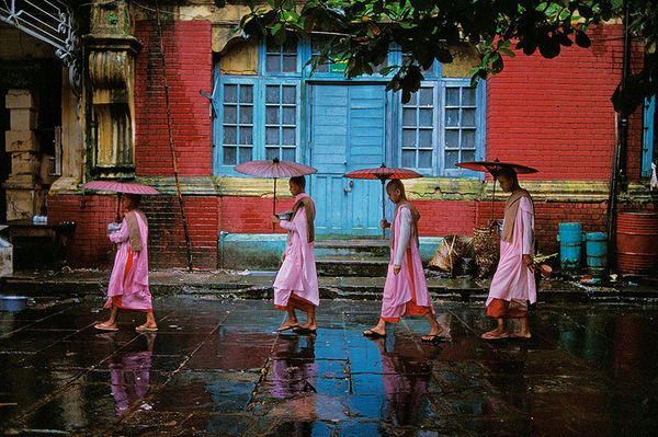nevver:  Oltre Lo Sguardo, Steve McCurry