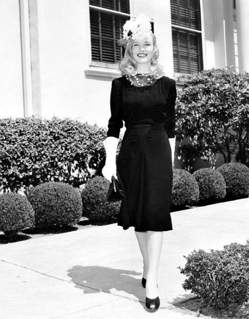 missveronicalakes:Veronica Lake in the 1940s. 