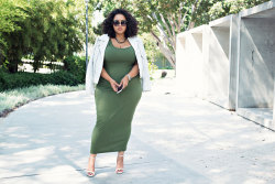 fayedaniels:  gabifresh:  more + outfit info: http://gabifresh.com/2015/08/plus-size-bodycon-maxi-dress-2015/  This babe - forever 