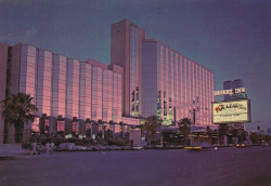 vintagelasvegas:  Desert Inn, 1980St. Andrews tower (‘63) left, Augusta tower (‘78) right. 