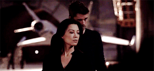bobbimorxe:  #please give us more of this unlikely brotp #they send each other secret notes&nbs