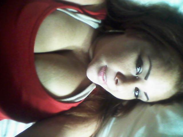exgflatinascuties:  Cutie from Anaheim CA