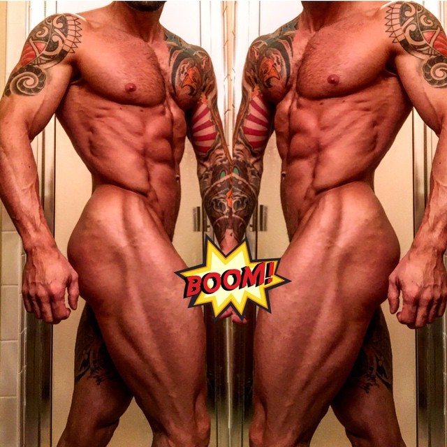 fallinnutella:  #tbt to Nov 2014 😜 #tankjoey #tankmode #inkedmuscle #shredded