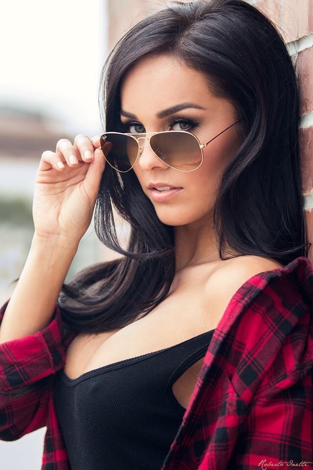 tastealittletruth:  ​Lezlie Partin