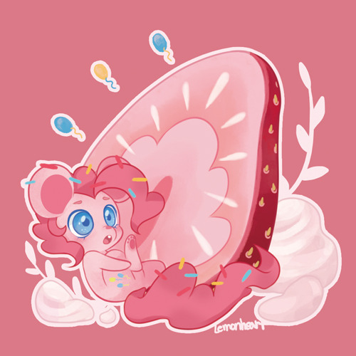 art-of-lemonade:Long time no updates. How have you been?I’m wandering between laziness