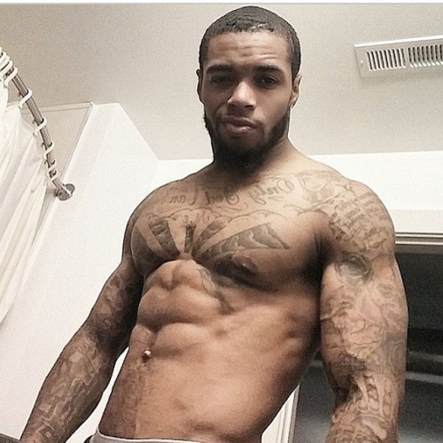 Yes is so sexy brother