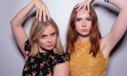 karengphotos:  Karen Gillan with Rose McIver at SDCC’s Warner Bros. TV Party (21.07.17) 