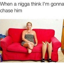 Ya'all really went too far with this but yasssss 👏 #dontchase #replace #memesfordays