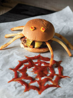 archiemcphee:  Every day is Halloween as far as we’re concerned, which means that we’re not going to wait until October finally rolls around to make a batch of awesome Spider Sliders.Featuring pickle slice fangs and french fry legs, this spooktacular