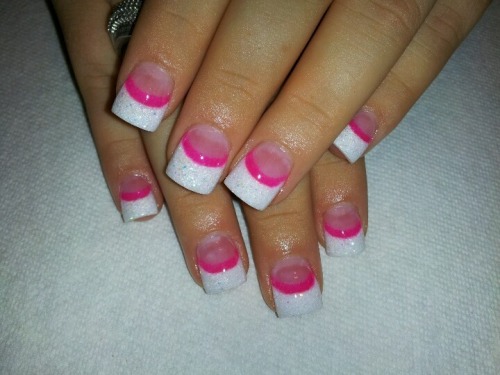 pink nails