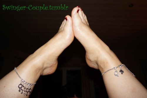 hotwifeanklet:My :-) #hotwife #anklet #cuckold