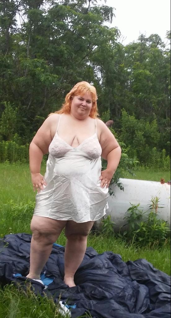 the1andonlyppleasure:  Angela playing in the rain in geogia. reblog if you like what