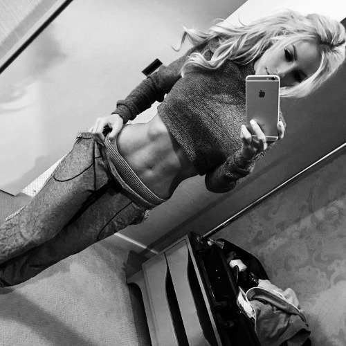 primedwomen:  Via:http://fit-and-sexxy.tumblr.com