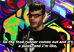 actionlads:  Ray stealing Gavin’s pizza. 