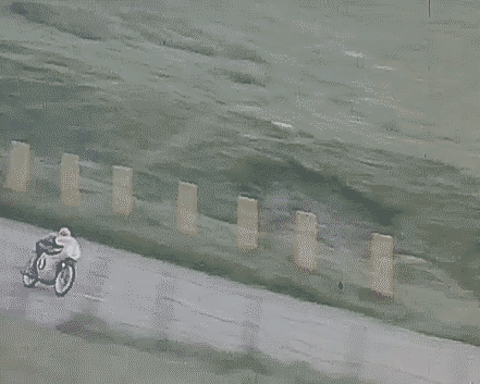 itsbrucemclaren:    HONDA - Isle of Man TT - Golden Years - Jim Redman - Mike Hailwood