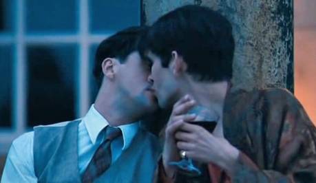 boykeats:  ten movies that define my aesthetic ;)wings (1927) / all quiet on the