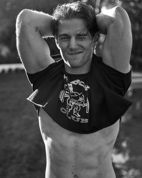 loveallthegays:  Nico Greetham by Bartek Szmigulski 