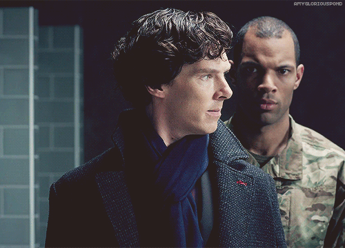 amygloriouspond:  Sherlock + his military kink