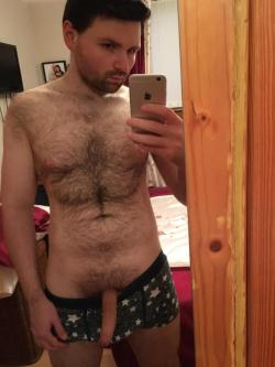 love-chest-hair:Hope ya all like my starry boxers.. …. http://bit.ly/1NPuFKl