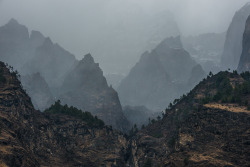 awkwardsituationist:  photos by ivan dementievskiy in gokyo ri, in the nepalese himalayas 