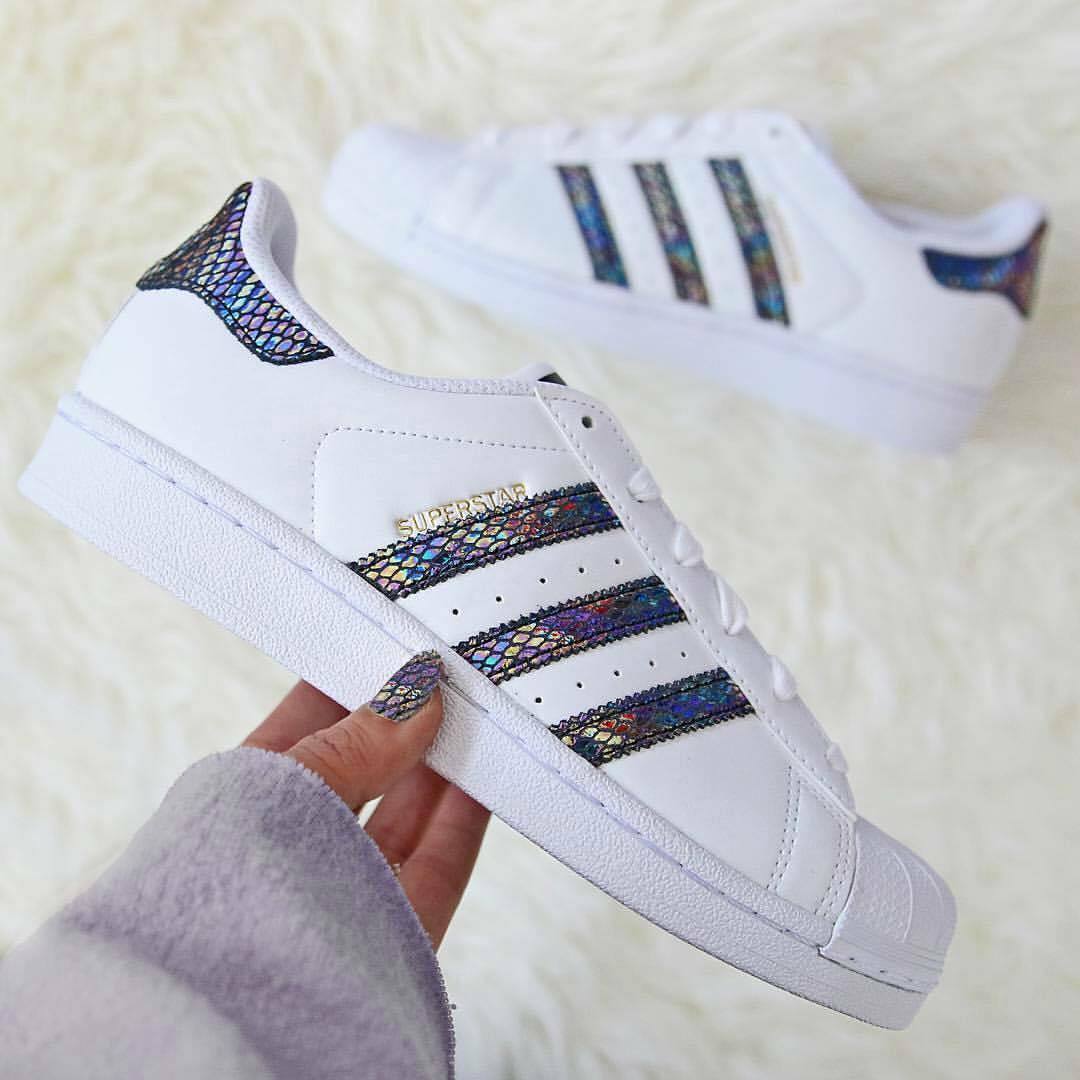 adidas superstar sportscene