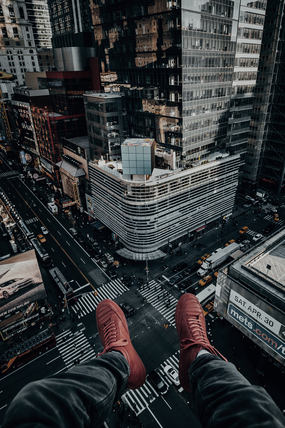 AF·FLU·ENT