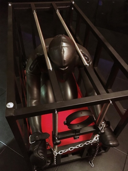 rubbergay32: