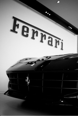 Ferrari // Source ©©© | S.L.a.B. 