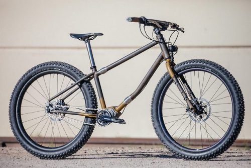 strange-measure: Sarah’s Madrean Pinion Gearbox S&S Dirt Tourer