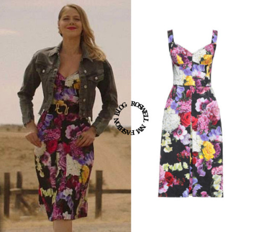  Who: Lily Cowles as Isobel EvansWhat:Dolce & Gabbana Floral Midi Dress - $1,669.00Where: 3x13
